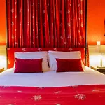 Отель Veryste & 4*