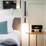 Veryste & 4* Paris
