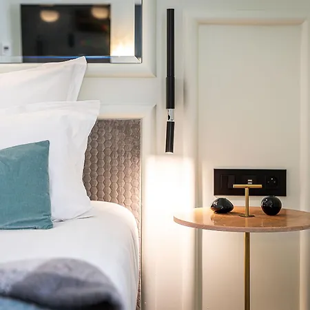 Veryste & 4* Paris