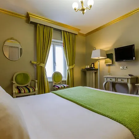 Veryste & 4* Paris